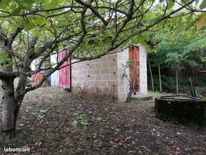 Terrain de Loisir 1681 m² avec Mazet à la Côte St André