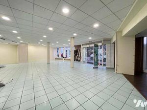 Local commercial à vendre