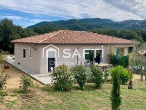 Propriété 7 pièces 150 m²