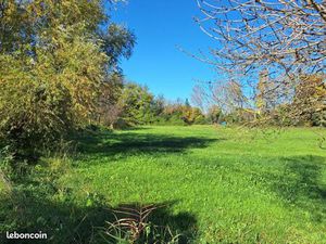 Terrain 2 600 m² Salon De Provence