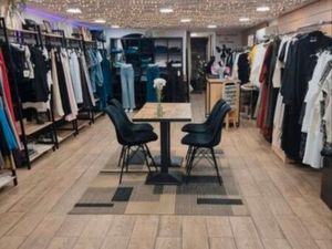 Opportunité fond de commerce mixte  restauration rapide avec licence 3 et prêt-à-porter.a 