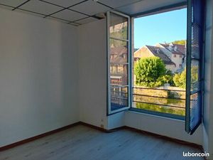 F3 66M2 Vue sur Loue centre Ornans