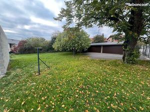 Garage 70 m2 à réhabiliter en logement (agrandissement possible)