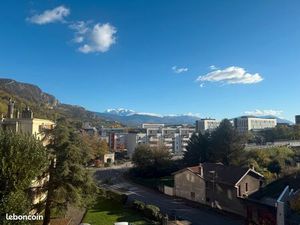 Appartement T4 transformé T3