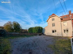 Maison mitoyenne 5 pièces