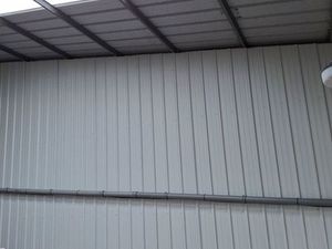 Local professionnel 260 m2 atelier ou entrepôt avec bureau