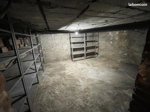 Cave 16 m² Asnieres Sur Seine
