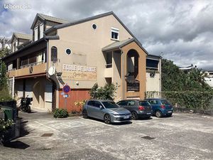 Local commercial 210 m² LE TAMPON