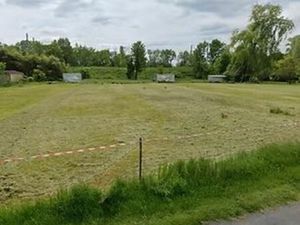 Terrains à bâtir à Saint-Germain-du-Puy