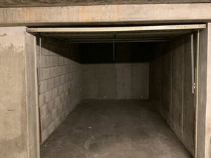 Garage simple annecy centre-ville en sous-sol securisé