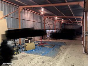 Location hangar stockage - centre ville Bourges (10min)