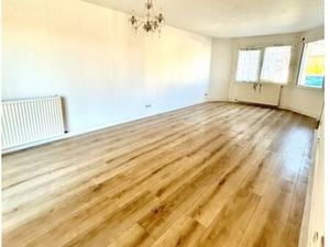 Maison la chapelle saint ursin