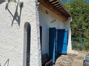 Maison dans les vignes