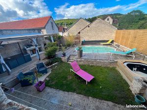 Maison de village 9 pièces 260 m2