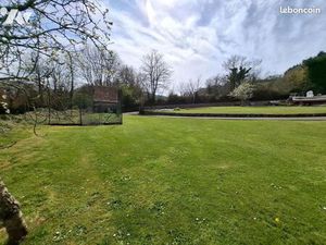 Terrain 692 m² ACQUEVILLE