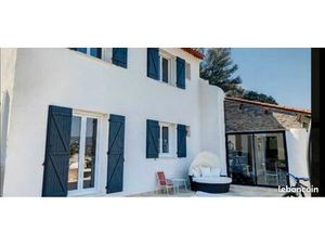 Maison A VENDRE CAUSE DOUBLE EMPLOI A LA CADIERE D'AZUR MER ET CAMPAGNE