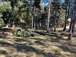 Terrain constructible dans forêt Super Bolquere