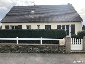 Maison de Plain Pied Proches commerces avec jardin