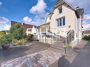 Maison 8 pièces 152 m²