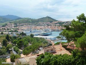 TERRAIN constructible vue port