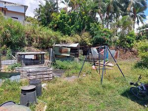 Maison 60 m2 à démolir ou à rénover / Terrain de 683 m2