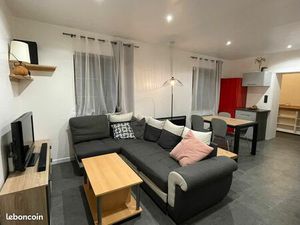 Maison individuelle - 2 pièces - Jardin