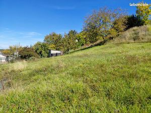 Terrain constructible 2458m2 ARBOIS