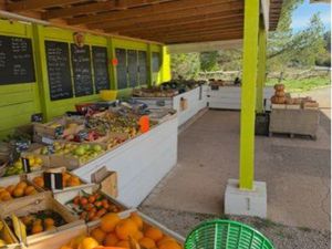Fond de commerce stand fruit et légume