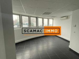 Bureau 120 m²