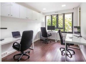 Bureaux 220 m²
