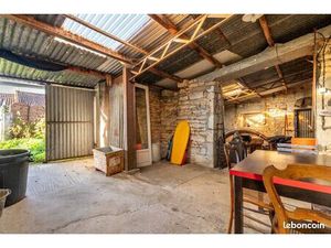 Immeuble 195 m² Saint-Savinien