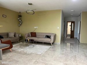 Immeuble 244 m² Saint Victor