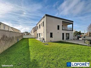 Maison 6 pièces 153 m²