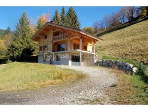 NATHALIE BURGAT CHARVILLON BSK IMMOBILIER