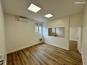 Local 36 m2 à louer à noiseau