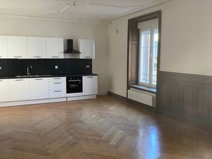 Très bel appartement 4 pièces rez-de-chaussée