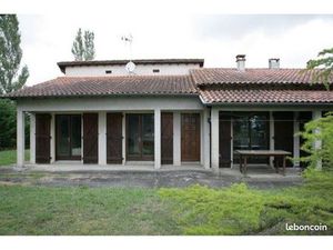 Maison de maçon à 81630 Tauriac