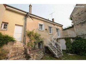 Localisation maison en pierre