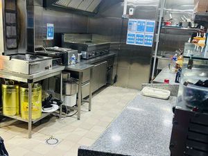 ? À VENDRE – Restaurant “French Pizza” – Hyper-centre de Beauvais (proche Mairie)