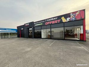 Local commercial 190 m²