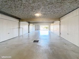 Garage sécurisé 20 m²  villa bergame