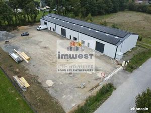 Local d'activité 285 m²