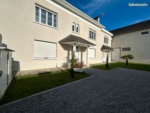 Maison de ville 6 pièces 190 m²