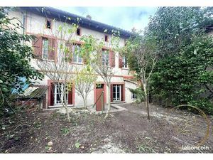 Maison de village 6 pièces 200 m²