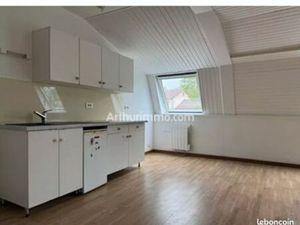 F2 3ème étage sans ascenseur