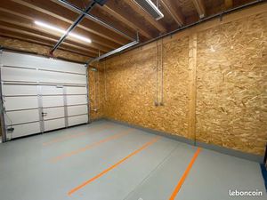 Espace stockage / moto