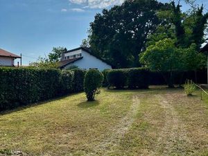 Terrain viabilisé 342 m² – Haut du Boucau – Rue recherchée et calme