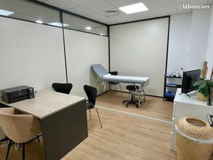 Location bureau 13m2 Nice Ouest