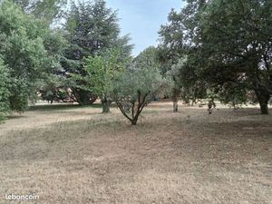 Terrain à bâtir à Pont-Saint-Esprit