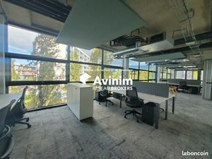 Bureaux 335 m² Annecy